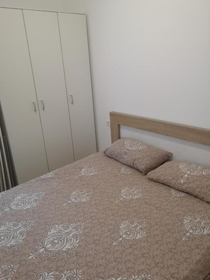 Apartamento Jednosoban Stan Zoja Podgorica Exterior foto